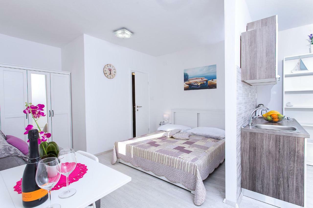 Apartment Biokovo Nature Park เบรลา ภายนอก รูปภาพ