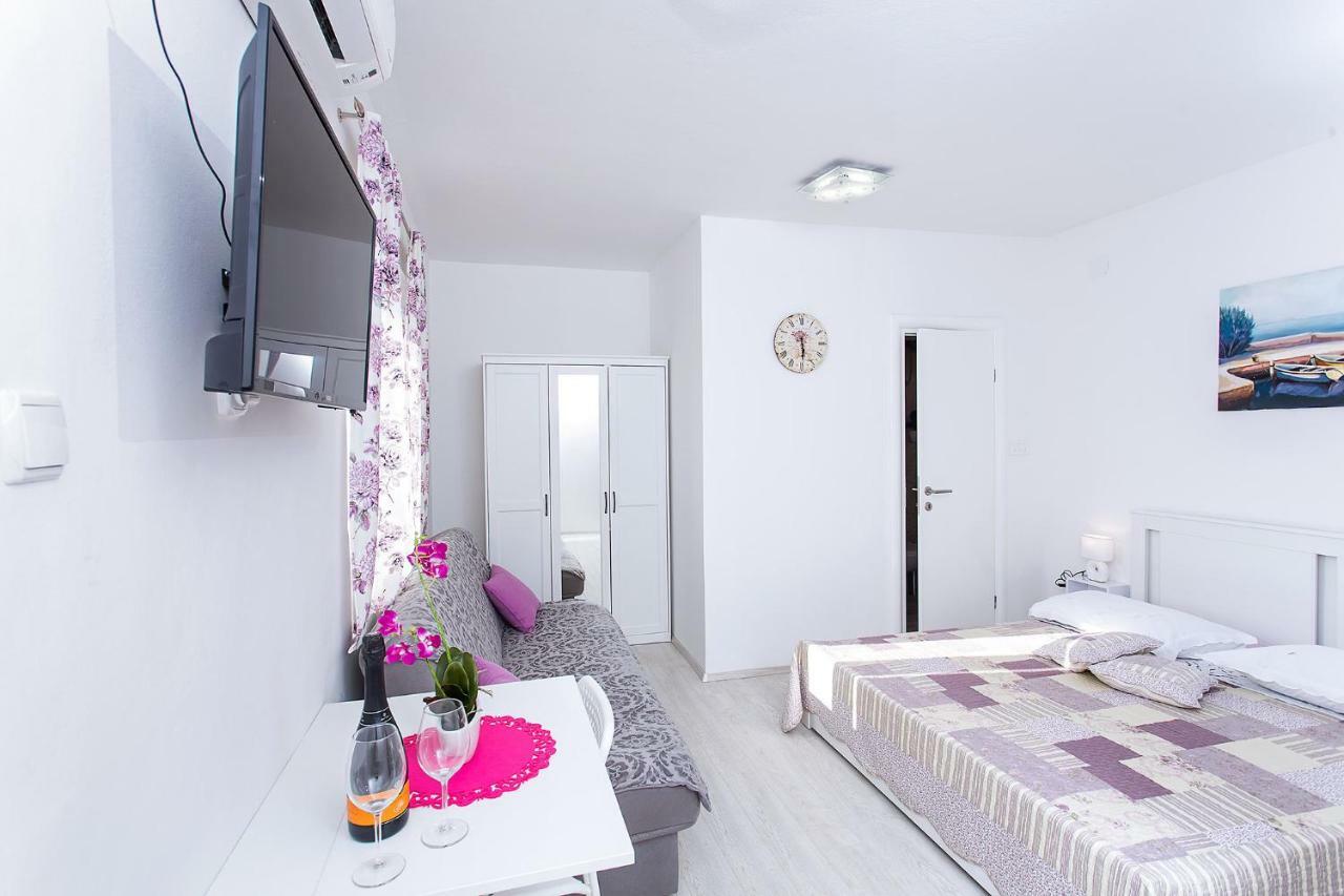 Apartment Biokovo Nature Park เบรลา ภายนอก รูปภาพ