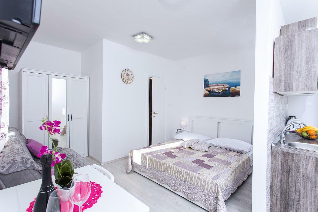 Apartment Biokovo Nature Park เบรลา ภายนอก รูปภาพ