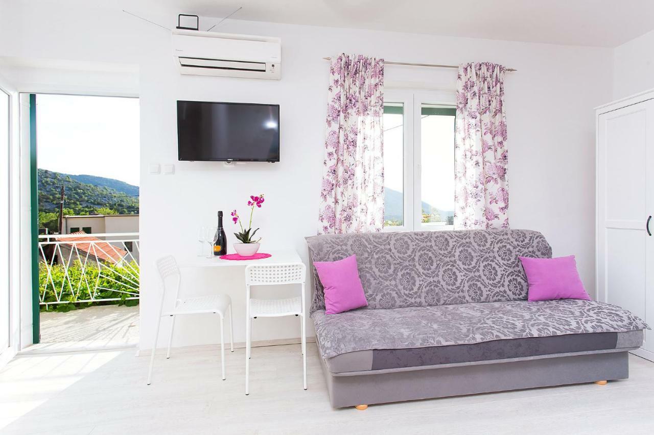 Apartment Biokovo Nature Park เบรลา ภายนอก รูปภาพ
