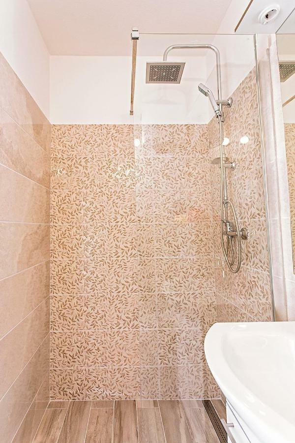 Apartment Biokovo Nature Park เบรลา ภายนอก รูปภาพ